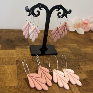 Lístečky na kroužku rosé