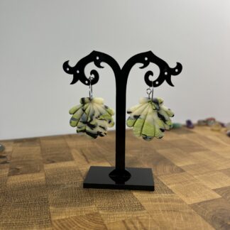 Mušle na kroužku pistacie