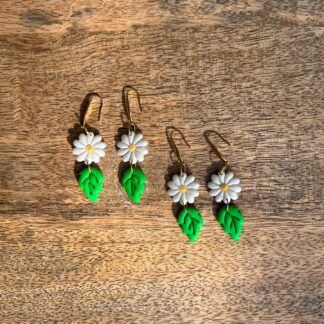 Kopretinka na zlatě